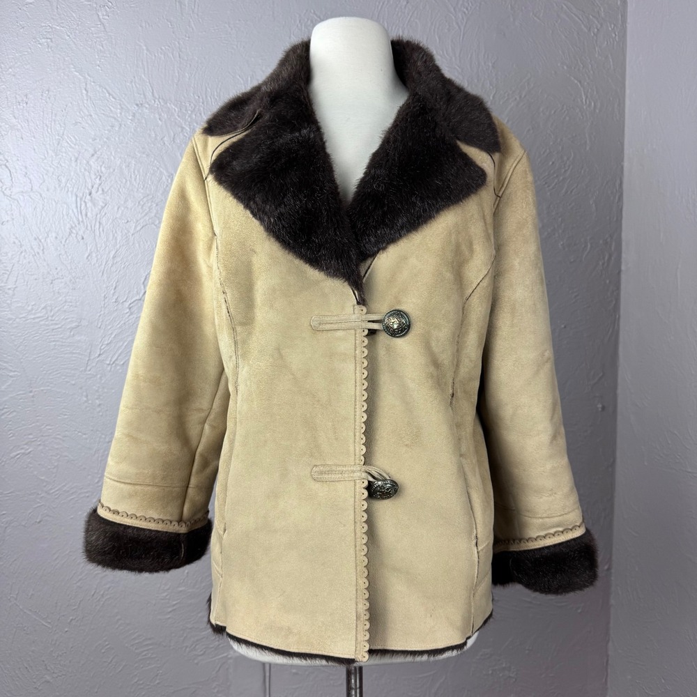 Vintage grunge 90s does 70s faux suede faux fur coat medium Penny Lane